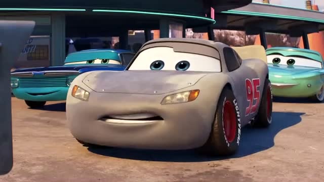 《赛车总动员》闪电重新喷漆焕然一新,雷蒙手艺好棒啊!