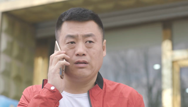 速看《槑头槑脑2》第14集:小惠爸公司破产,为小惠小光找钱总借钱