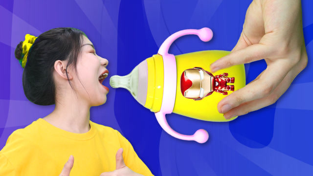 超级英雄奥特曼奇幻玩具,喝奶瓶变身冰雪奇缘公主和钢铁侠,打败怪兽