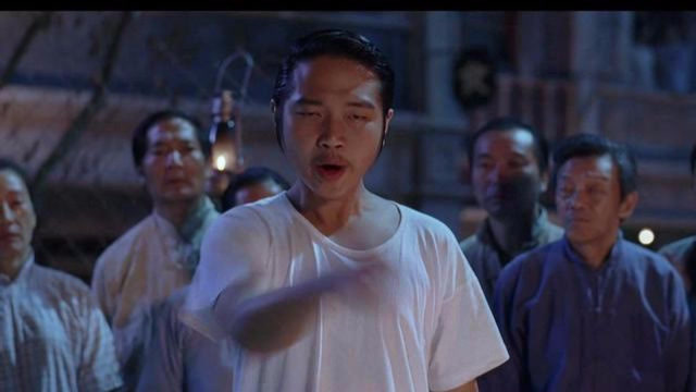 功夫:酱爆说自己是万中无一的练武奇才,结果被一拳搞趴,笑死