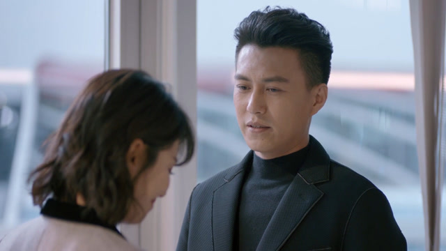 欢乐颂:安迪感谢老谭多年的照顾和陪伴,老谭欲言又止:祝你幸福