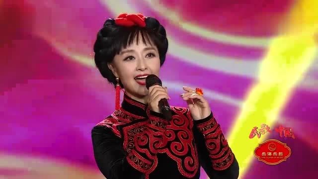 歌曲《幸福的歌儿献给你》演唱:曲比阿乌彝人制造