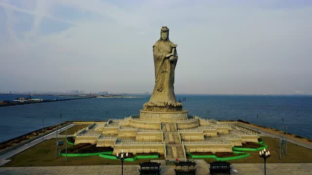 天津妈祖圣像,高度达42.3米,目前是中国最高的妈祖像