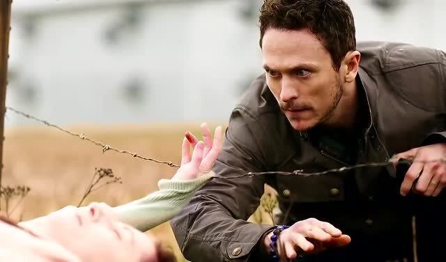 经典美剧残骸才片段