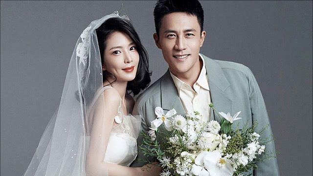 杜淳携妻子王灿合拍婚纱写真 幸福甜美的生活让夫妇都变得更俊朗