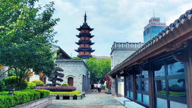 探访宁波新开街历史文化街区莲桥第,诺奖得主屠呦呦故居所在地