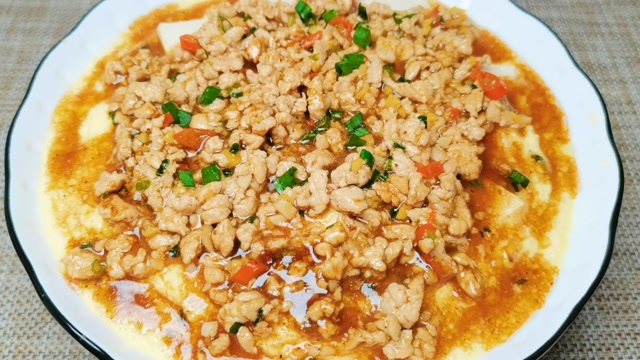 家常美食鸡蛋肉末蒸豆腐,鲜香嫩滑营养又美味,好有食欲超下饭
