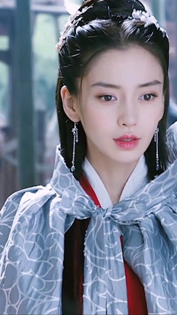 angelababy《孤芳不自赏》中她的白娉婷虽然被喷演技差,但是她的颜值