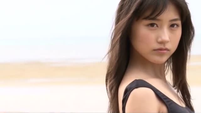 有村架纯 水着2