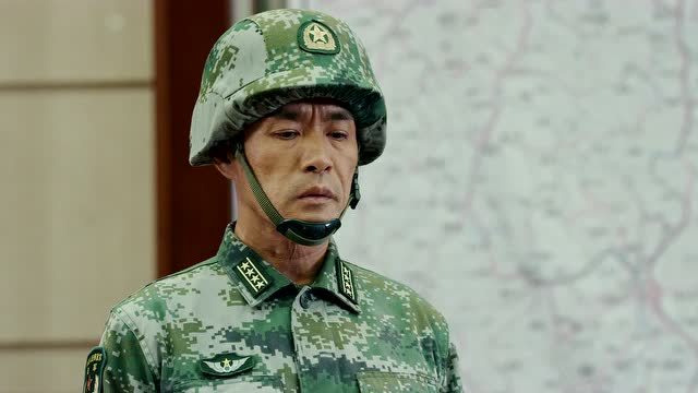 军区司令员总结演习胜者即蓝军部队"山豹旅"