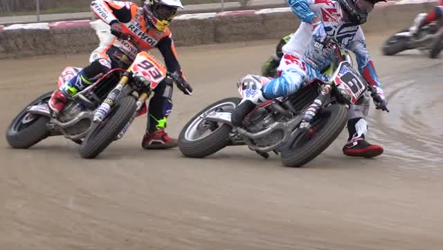 马奎兹兄弟练习滑胎越野!