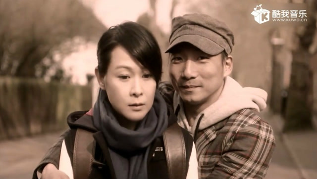 歌手刘若英演唱《亲爱的路人》电视剧《姐姐立正向前走》片尾曲mv