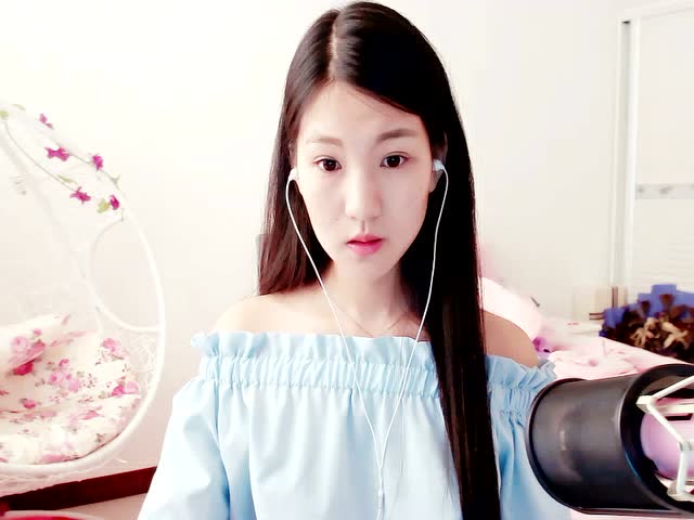 刘依依女神考核视频