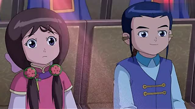 甜心格格:这个美女弹古筝的样子真是美极了,连王大人都盯着不动