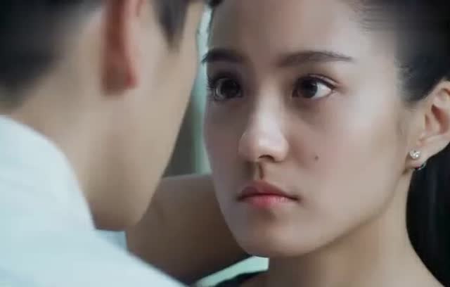 同学两亿岁:陆宇辰跟阿鬼表白成功了!