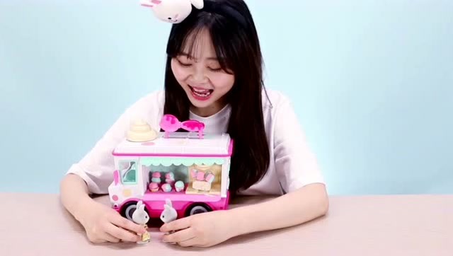 《小伶玩具》日本食玩系列,五彩缤纷的美味冰淇淋!