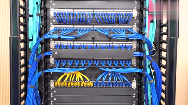 能把电线排的如此整齐的还有谁?20年的老电工都自愧不如!