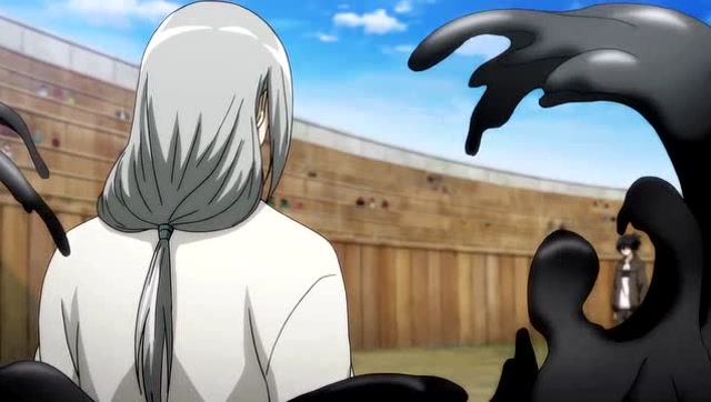 决战,张楚岚逼得张灵玉使出了他的阴雷,水脏雷,好恶心的样子!