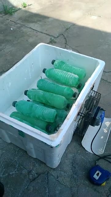 民间牛人用泡沫箱制作空调,这创意我给满分!