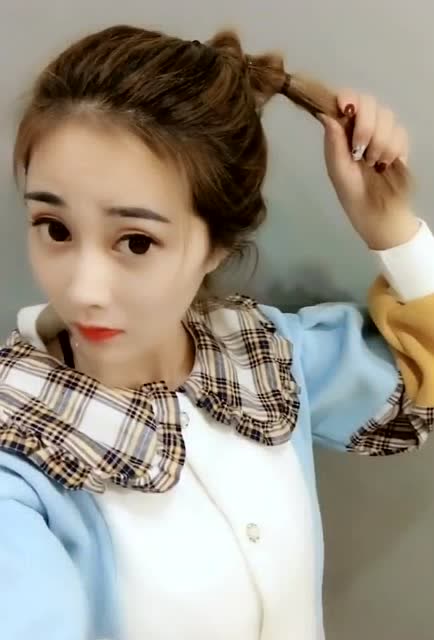 天气冷了穿卫衣教你这样扎头发,减龄又俏皮超美的!