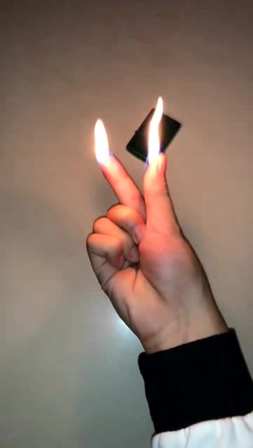 打火机花式玩法!太有才了