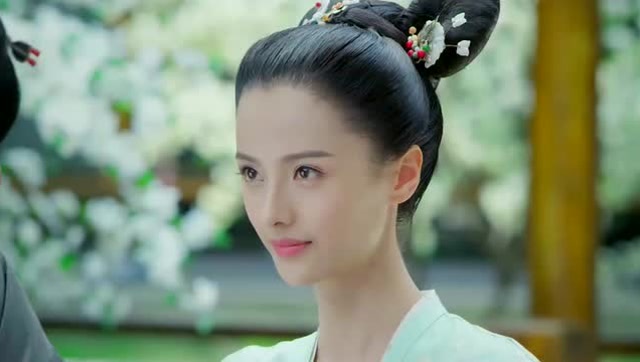 美人制造:云净初把姑爷和金玉赶出家门,金玉太心机了