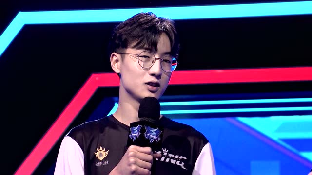 【赛后采访】king.彬神:我在上面打比赛 禅师在下面嘲讽我
