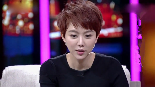 姜妍和戚薇聊天,没想到戚薇立马就急了,你能有点出息么!