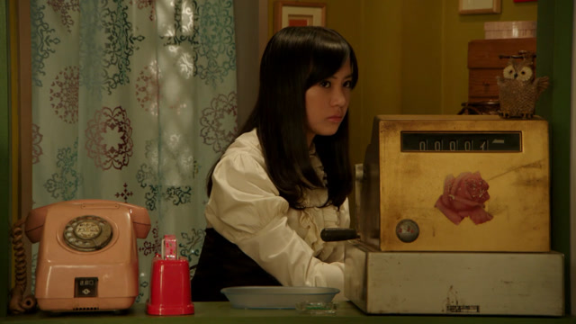 假面骑士wizard:补充能量的阿历!你这眼神是看情敌的眼神?