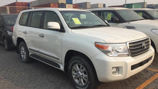 价格抄底 丰田酷路泽4500柴油v8值得入手