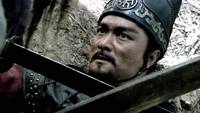 水浒里最会玩朴刀的两大高手,赤发鬼单挑插翅虎