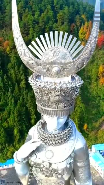 东方的女神像,看到全身的那一刻,直接刷新了我的三观