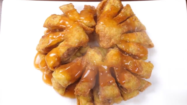 很有创意的一道硬菜-糖醋炸佛手!味道鲜美,颜值也是一流!