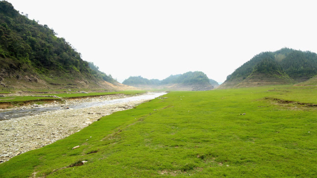 揭西小九寨沟,原生态草原