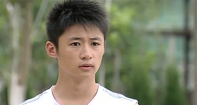 火力少年王:麦军为了和李非比赛,故意激怒他,李非上钩了