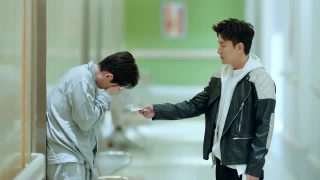 总裁刘念不愿见到自己的父亲,柳青阳放出了,春雨给的这条录音