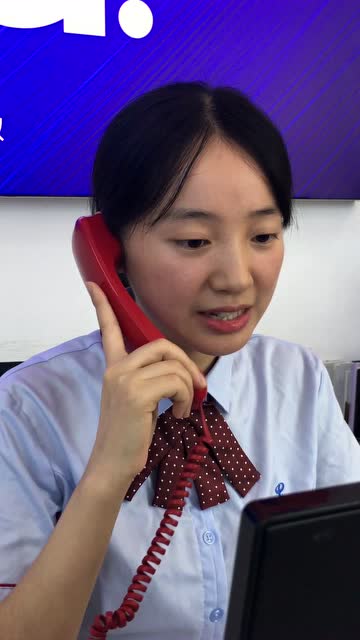 中国电信客服小姐姐被男朋友分手