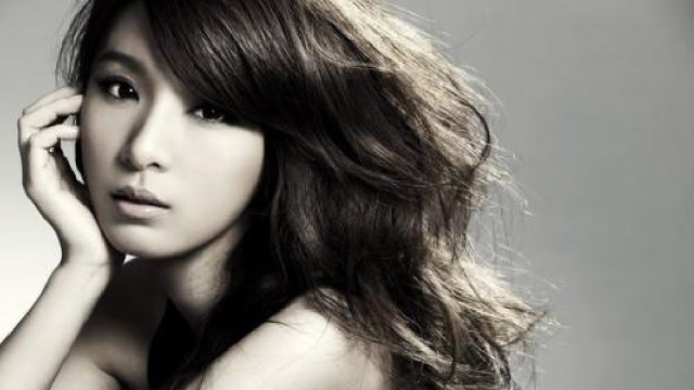 有实力就是厉害!韩红田馥甄合唱开嗓惊艳全场,瞬间引起极度舒适