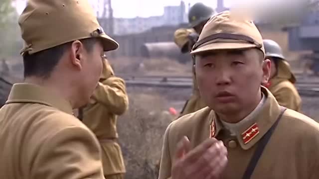 渡边问范明是哪个部分的,范明一句话不说,直接给他几个耳光!