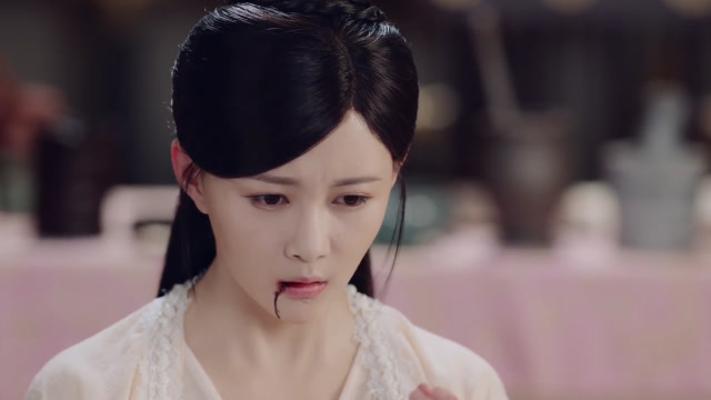 芸汐传:为救非夜,百里茗香用自己养美人血,身体一天不如一天