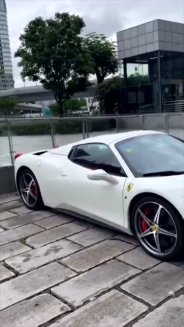 富二代去ktv都是开法拉利跑车,知道为什么吗?