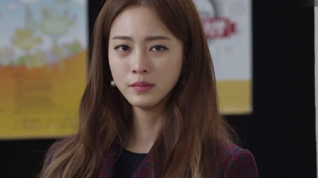 韩闵赫成为继承者,莎拉从李康俊口中得知,韩闵赫雇凶伤了韩泰熙