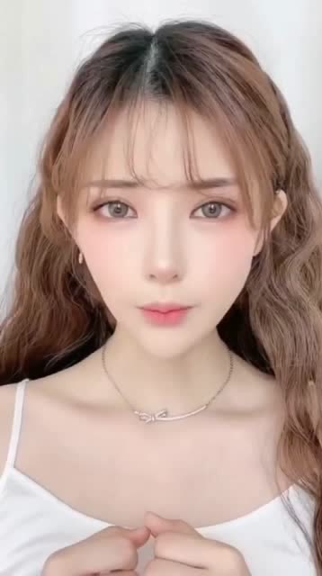 想要在绿茶面前取得进攻优势.这款"无辜"妆容,你必须了解!百战百胜!