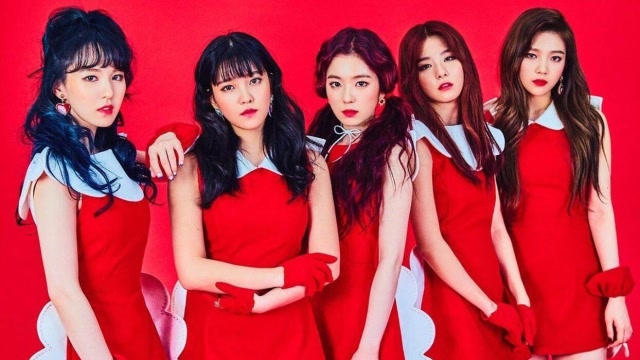 redvelvet的时尚画报,全员展现美妙颜值与靓丽的身材