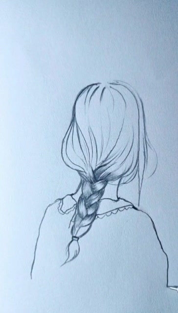 绘画背影辫子头发喔!