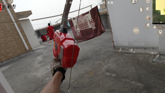 真人版吃鸡:枪蟹神教你一招玩吃鸡,用弓箭把敌人搞得崩溃内讧!