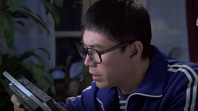 陆永福和女孩闺蜜谈恋爱,女孩闺蜜却想着出国,陆永福还是太单纯