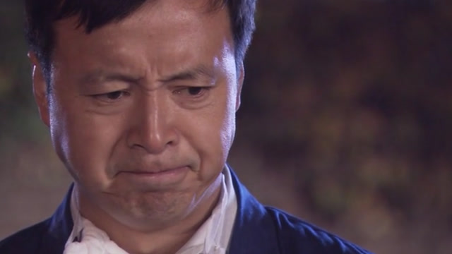 叶落长安:东京成了扫大街的,坐在路边发呆,玉兰的话敲醒了他