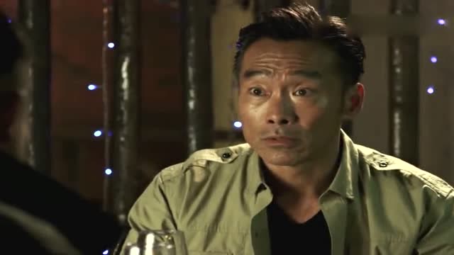 利刃出击:也许是借着酒劲的原因吧,魔影把心里话告诉曾勇!