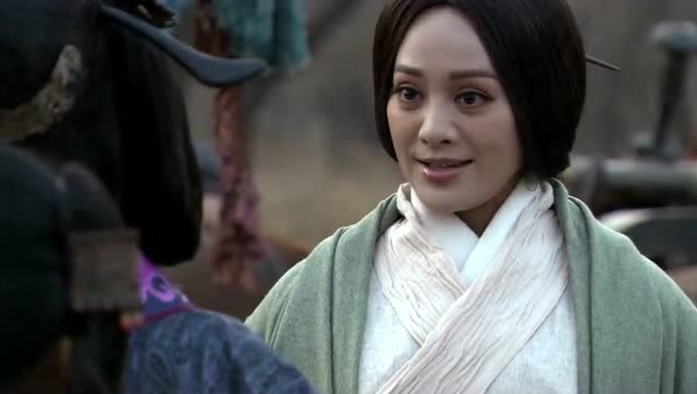 嬴稷管王妃喊大娘,芈月上去一巴掌,下一秒心疼把他拉入怀中